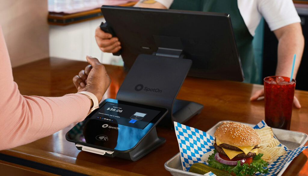 Découvrez comment une caisse tactile innovante optimise et accélère le service dans les snacks et food trucks, offrant rapidité et efficacité pour satisfaire vos clients.